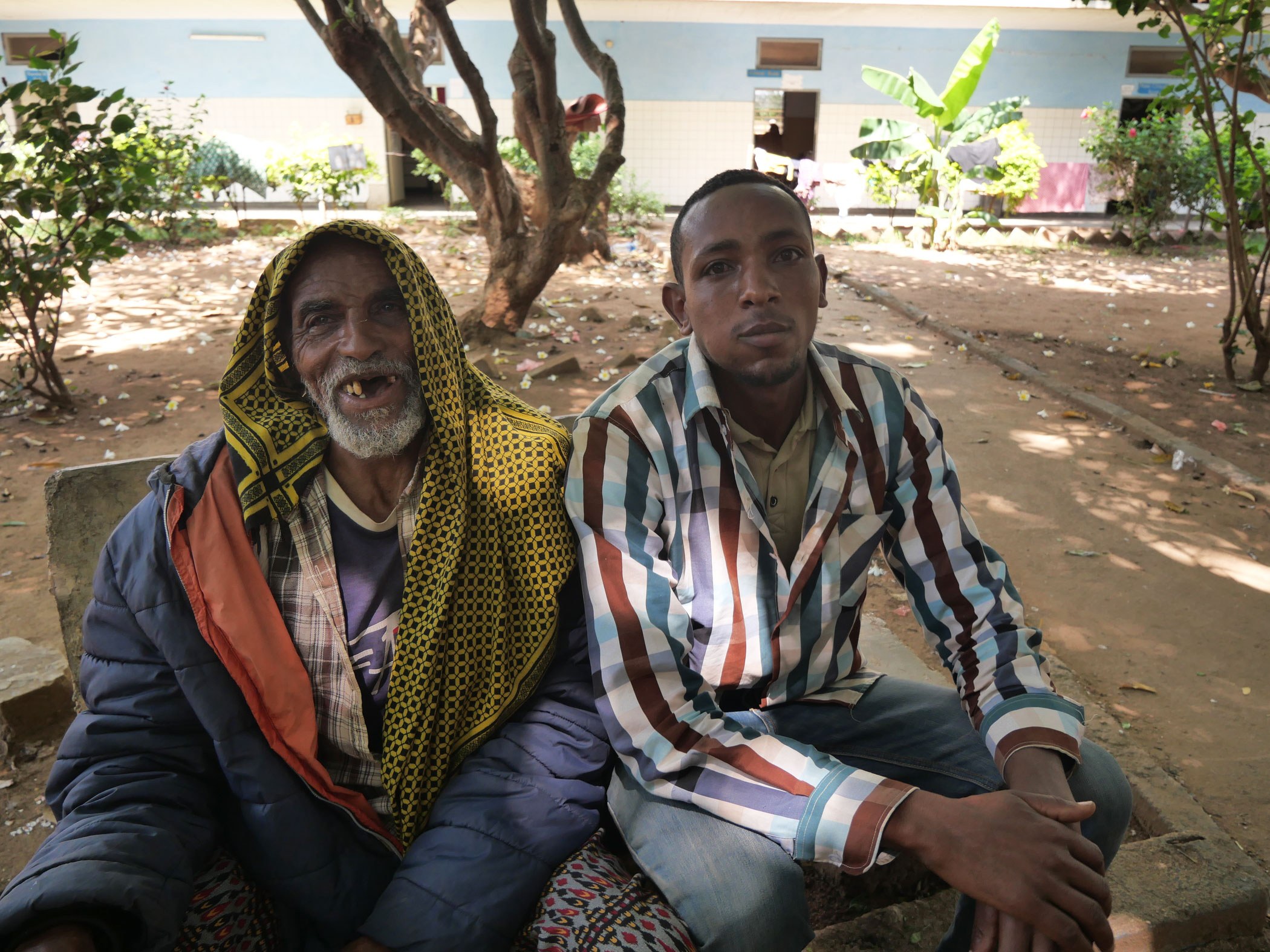 65-year-old Mustefa Adem, cured of bilateral blindness